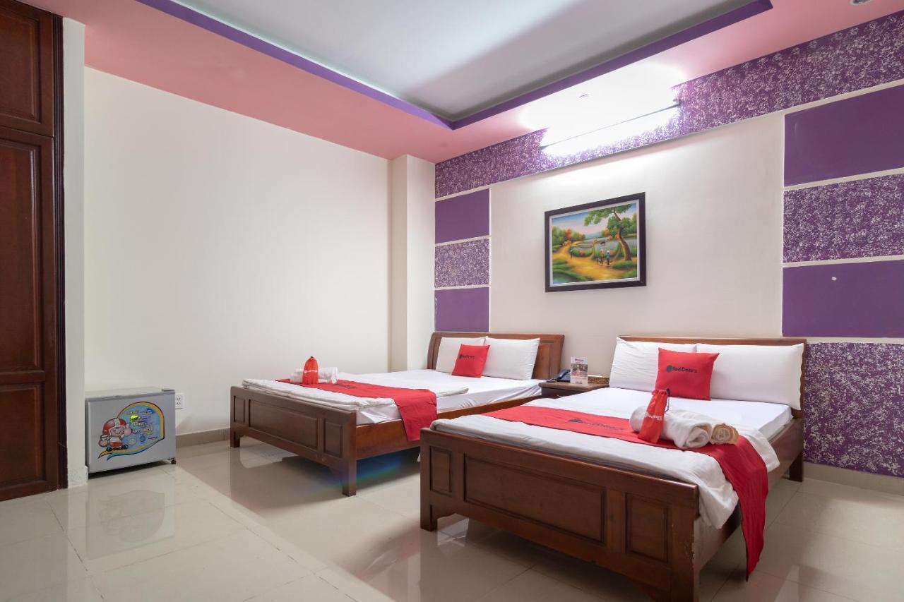 Reddoorz Near Tan Huong Market 2 Хошимин Экстерьер фото